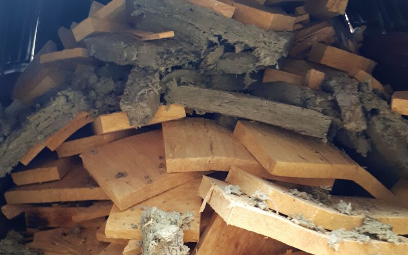 Blandet mineraluld klar til komprimering