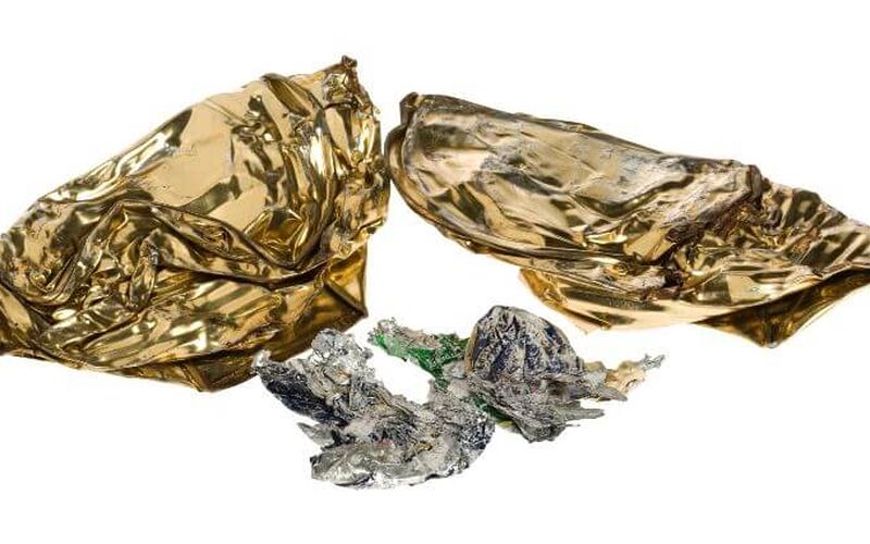 Komprimering af tomme konserves dåser