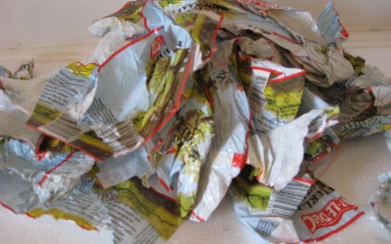 Separering af våde etiketter