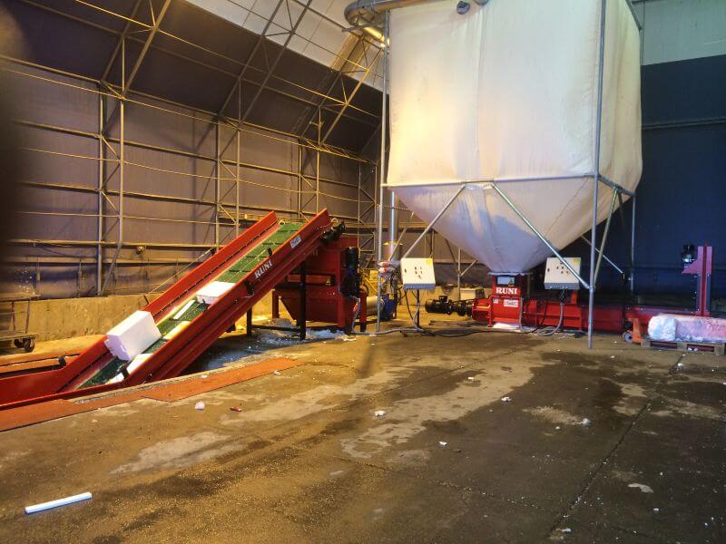 eps komprimering, eps genanvendelse, eps recycling, sneglekomprimator, komprimering, eps flamingo, compacting eps, flamingo eps, screw press, compacting, compacting machine, eps compactor,